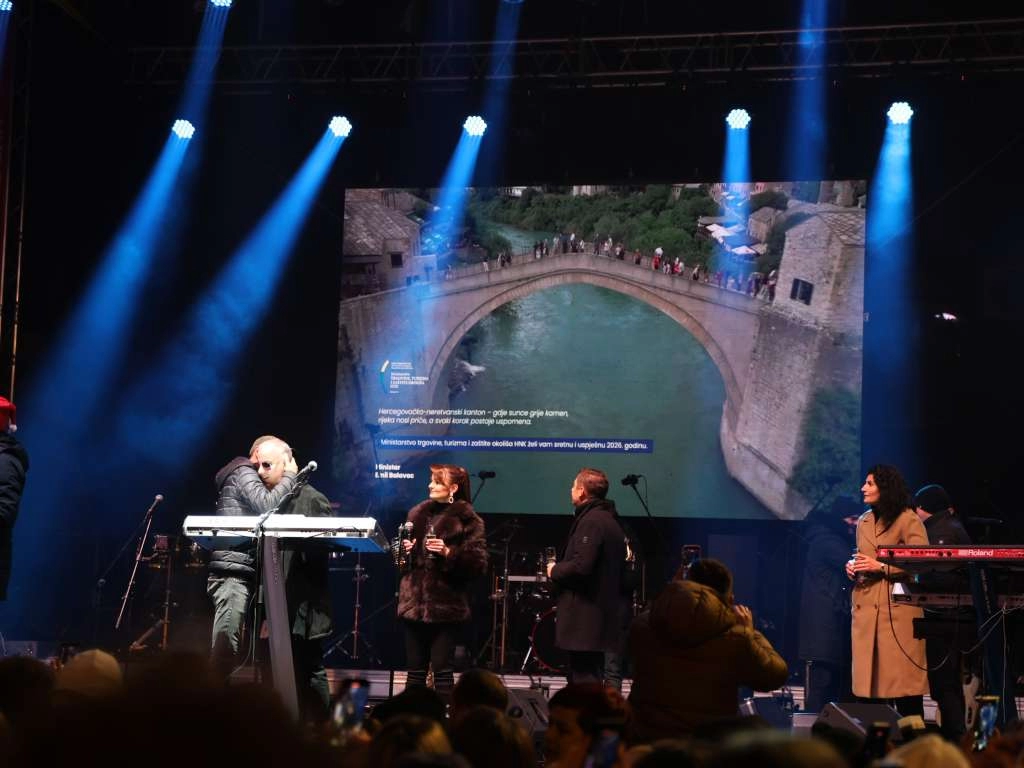 Mostar uz Sašu Matića dočekao 2026. godinu